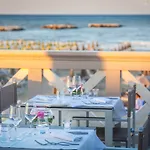 Grand Da Vinci Hotel 5*