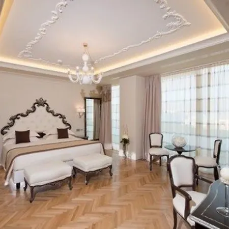 Hotel Grand Da Vinci 5*