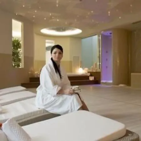 Hotel Grand Da Vinci 5*