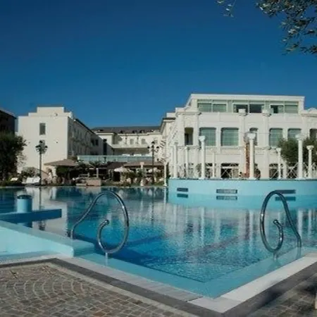 Hotel Grand Da Vinci 5*