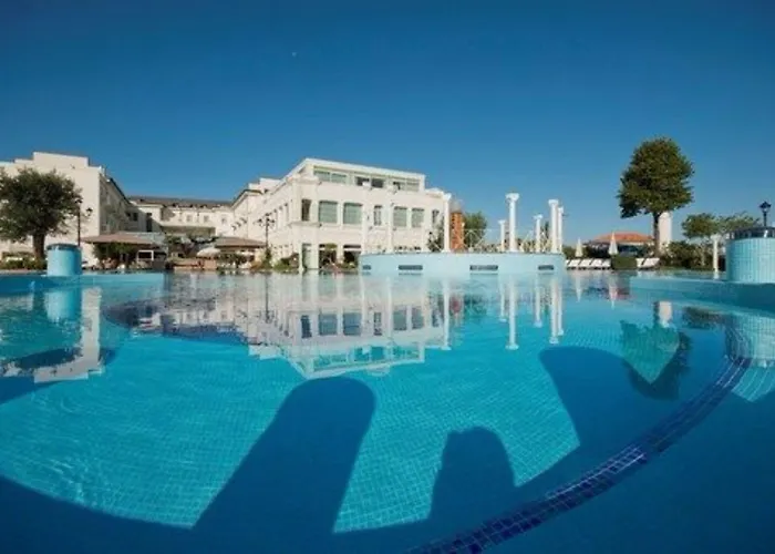 Hotel Grand Da Vinci 5*